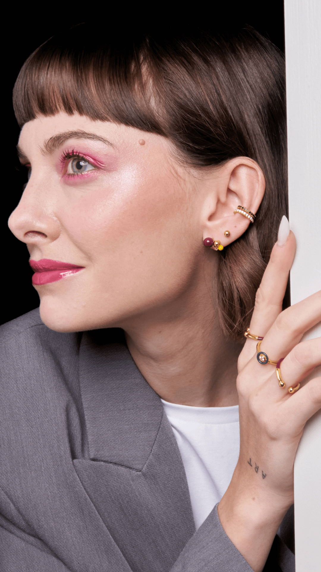 <b> PRENDI PER TE. REGALA UN BLOOM</b>